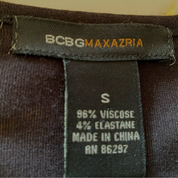 BCBG Long 3/4 length sleeve fit and flare top - Picture 3 of 4